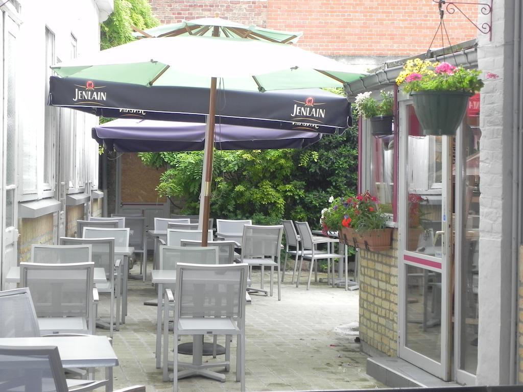 Hotel Au Tonnelier Bergues Exterior foto