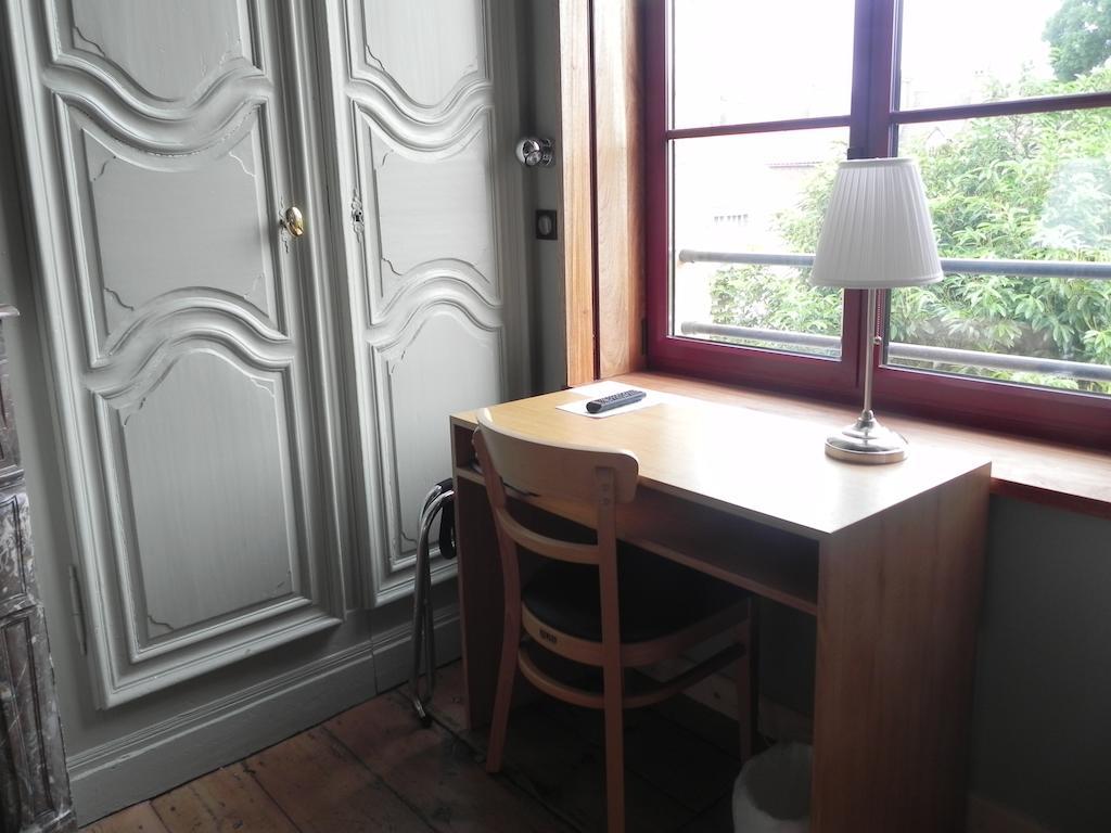 Hotel Au Tonnelier Bergues Zimmer foto
